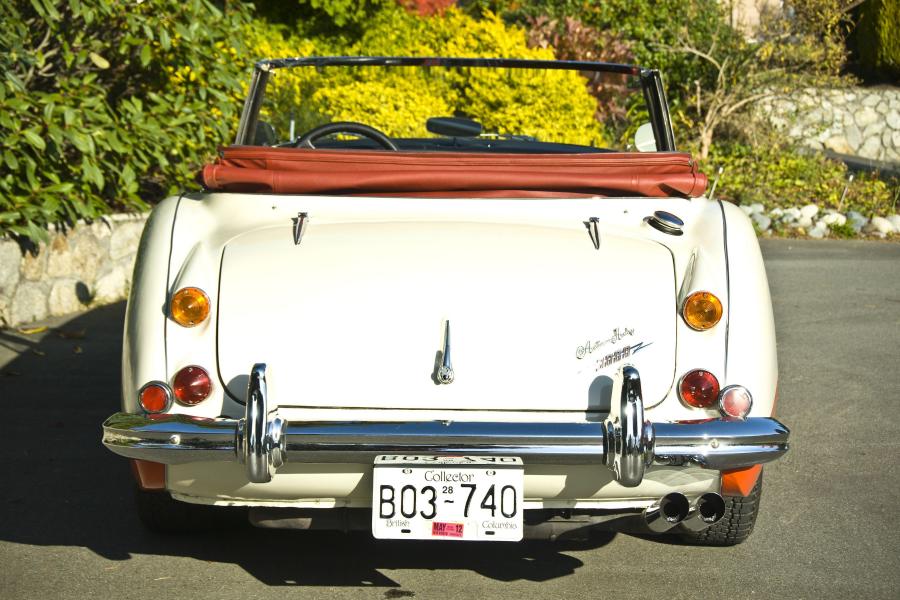  Austin-Healey 3000 (Mk III) 1966 года  (фото 6 из 11)